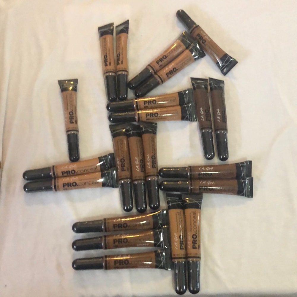 L. A. Girl PRO Conceal
